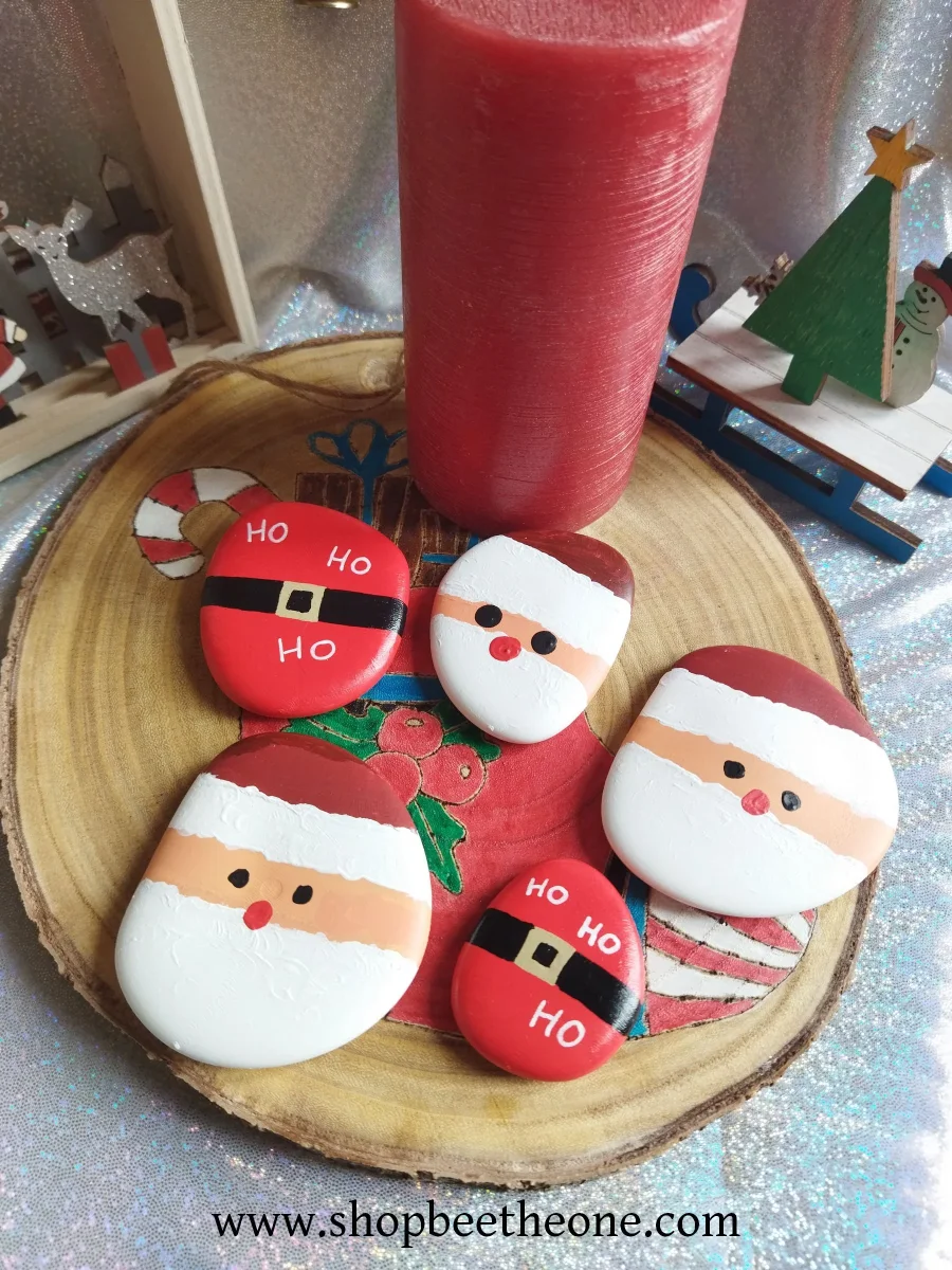 Galet peint Décoration de Noël "Père Noël" - plusieurs tailles et motifs - par Bee the One